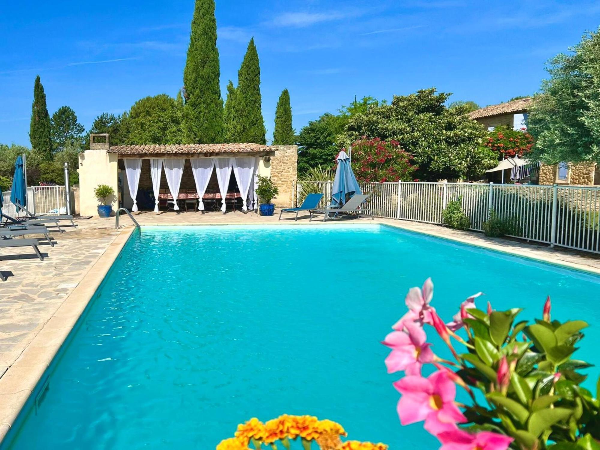 Bastide Du Buou Apartamento Puyvert Exterior foto