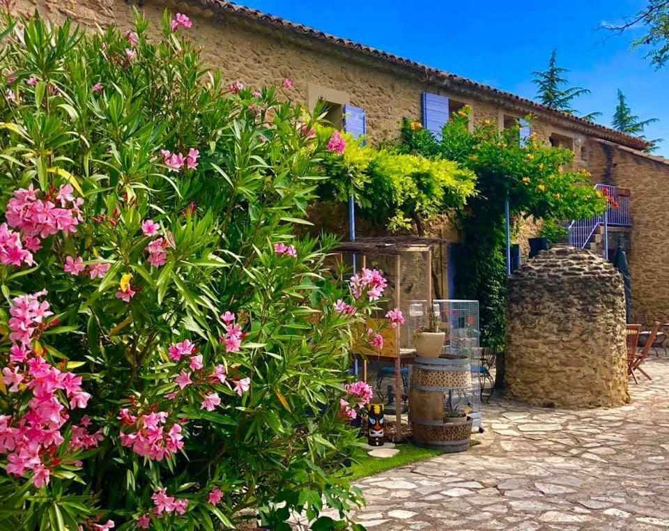 Bastide Du Buou Apartamento Puyvert Exterior foto